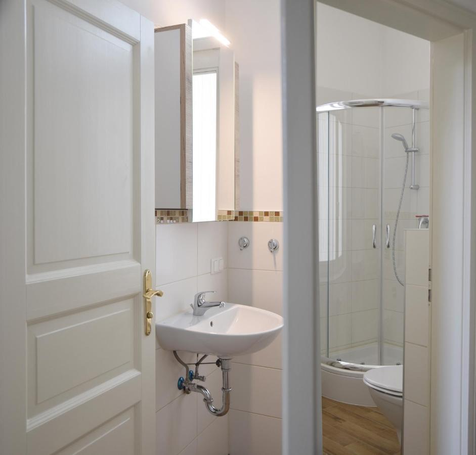 Zur Eiche Potsdam Apartamento Exterior foto